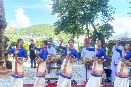 Du lịch cộng đồng giúp phụ nữ nông thôn, miền núi thoát nghèo