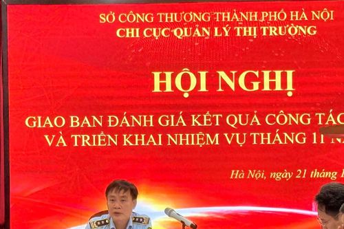 Chi cục QLTT TP Hà Nội tổ chức hội nghị giao ban đánh giá kết quả công tác tháng 10/2025