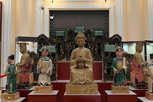 Chiêm ngưỡng bộ sưu tập Di sản tượng gốm Sài Gòn
