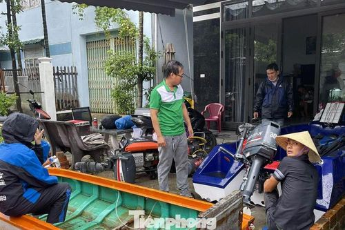 Trước giờ bão 12 đổ bộ, các đội cứu hộ ở Đà Nẵng đã sẵn sàng ứng cứu