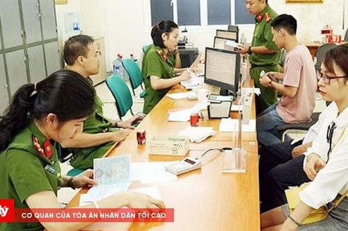 Công dân Việt Nam ở nước ngoài muốn được cấp thẻ Căn cước cần điều kiện gì?