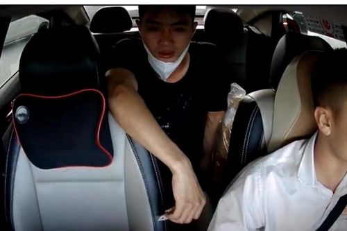 Sự thật 'người đàn ông nghèo được tài xế taxi giúp đỡ', bé hoàn toàn khỏe mạnh