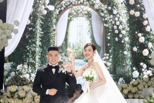 Tiệc cưới xa hoa của hoa hậu Đỗ Thị Hà và doanh nhân Nguyễn Viết Vương