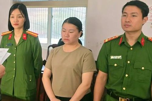 Bắt tạm giam một nữ cán bộ Phòng Kinh tế UBND xã Bắc Hà, tỉnh Lào Cai