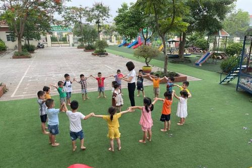 Hỗ trợ tiền ăn trưa và chi phí học tập cho trẻ mầm non 3-5 tuổi
