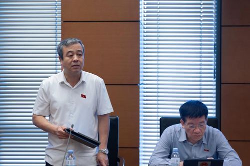 Viên chức được góp vốn, kinh doanh: Cần ngăn chặn nguy cơ xung đột lợi ích