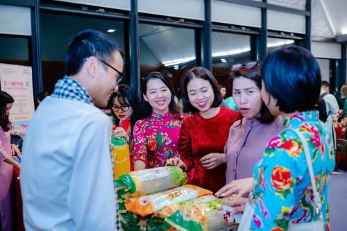 Nghị quyết số 68: Tiếp sức cho phụ nữ phát triển kinh tế tư nhân (Bài 3) - 'Cú hích' thể chế