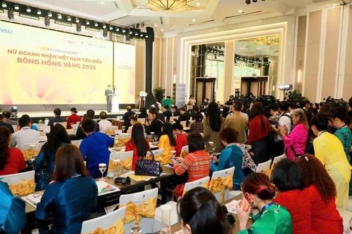 Thanh Hóa có 2 nữ doanh nhân đạt danh hiệu Bông Hồng Vàng năm 2025