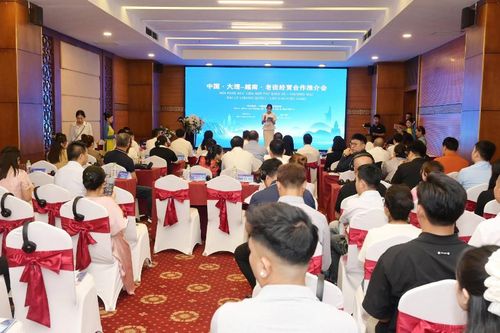 Lào Cai và Châu Đại Lý (Trung Quốc) tăng cường hợp tác trong lĩnh vực công nghệ và nông nghiệp