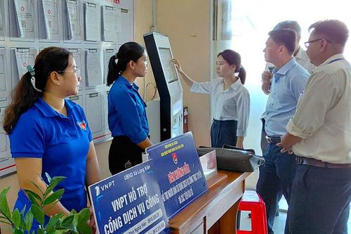 Long Kiến đáp ứng sự hài lòng của người dân