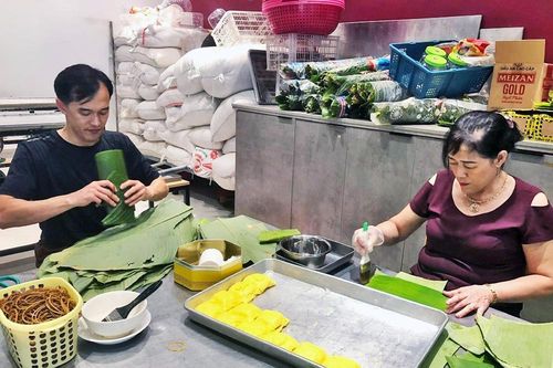Giữ hồn bánh phu thê Đình Bảng