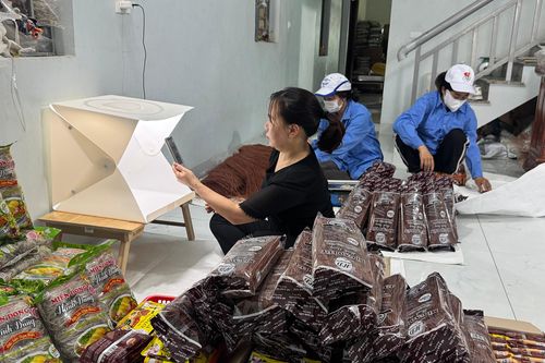 Tiêu thụ nông sản nhờ công nghệ số