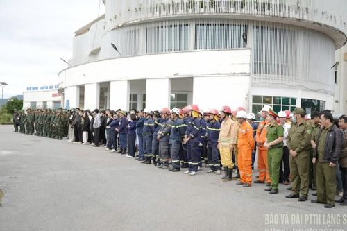 Bắt đầu hợp luyện phương án chữa cháy và cứu nạn, cứu hộ quy mô cấp tỉnh