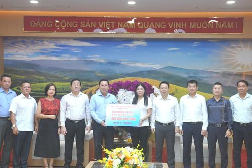 Thành phố Cần Thơ ủng hộ Lào Cai 1 tỷ đồng khắc phục hậu quả thiên tai