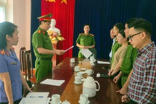 Lào Cai: Bắt tạm giam cán bộ Phòng Kinh tế xã Bắc Hà về tội nhận hối lộ