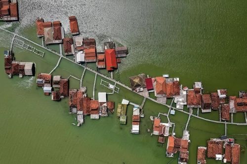 Indonesia chuẩn bị xây dựng tuyến siêu đê biển dài hơn 500 km