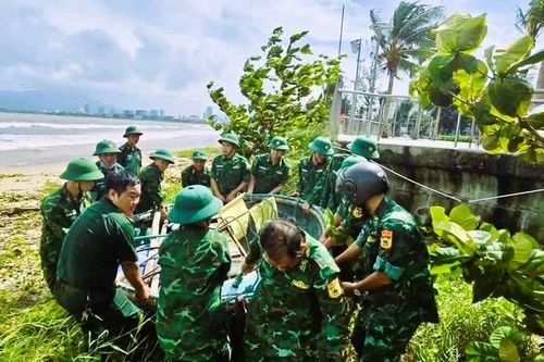 Miền Trung sẵn sàng ứng phó với bão số 12