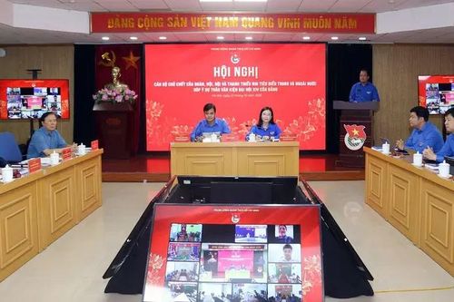 Giải pháp phát triển đảng viên trẻ đáp ứng yêu cầu mới