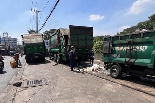 Kỳ 2: Ám ảnh điểm tập kết, trạm trung chuyển rác