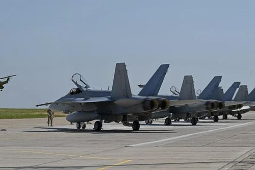 NATO điều 70 máy bay, 2.000 binh sĩ tham gia diễn tập hạt nhân