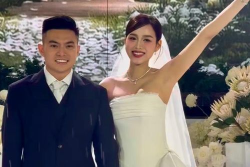 Hình ảnh đầu tiên trong đám cưới của Hoa hậu Đỗ Thị Hà ở Quảng Trị