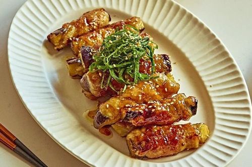 Một cách làm chả giò mới toanh, hương vị 'cực đã' giúp bữa cơm mùa thu thêm trọn vị