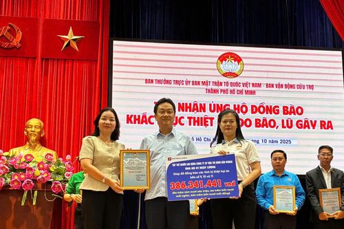 TP Hồ Chí Minh: Tiếp nhận hơn 6,4 tỉ đồng hỗ trợ đồng bào bị thiên tai