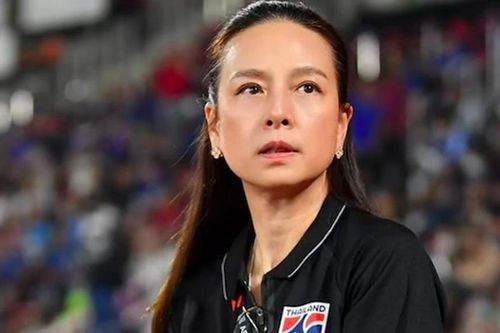 Madam Pang làm dậy sóng bóng đá Thái Lan