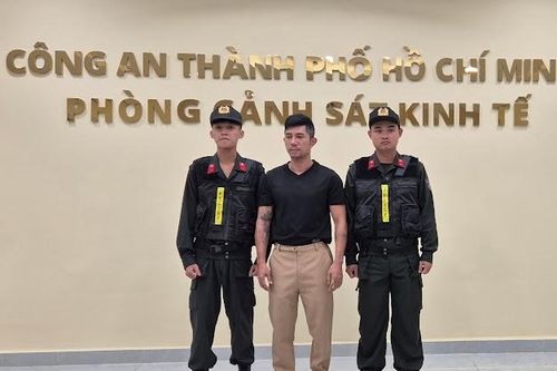 Khởi tố, bắt tạm giam Lương Bằng Quang