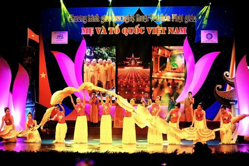 Lễ Vu Lan Báo Hiếu hòa vào dòng chảy Văn hóa của Đất Việt