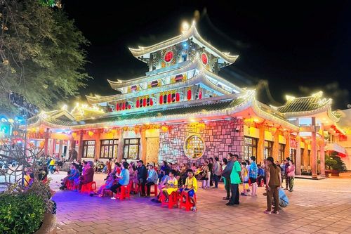 Khu du lịch quốc gia Núi Sam đổi mới công tác thu phí