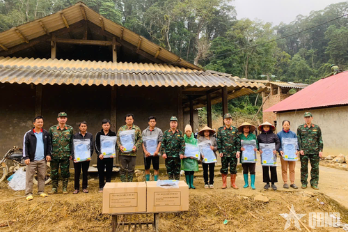Bộ CHQS tỉnh Thái Nguyên tiếp tục giúp dân khắc phục hậu quả thiên tai