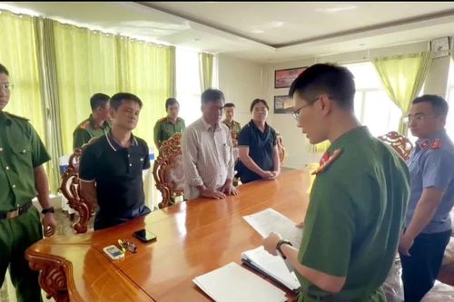 Khởi tố vụ án 'Gây ô nhiễm môi trường' liên quan dự án Thủy cung Hòn Ngưu