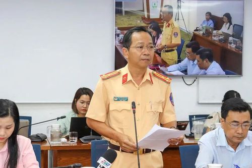TPHCM: Xử lý gần 3.500 trường hợp chạy mô tô, xe máy trên vỉa hè