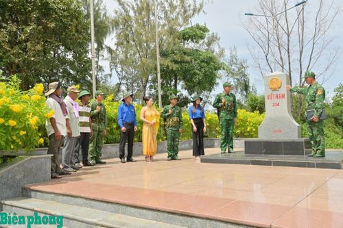 Phong trào thi đua 'Dân vận khéo' góp phần xây thế trận lòng dân vững chắc ở biên cương