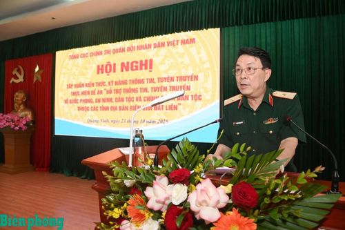 Tập huấn kỹ năng thông tin, tuyên truyền về quốc phòng, an ninh, dân tộc và chính sách dân tộc