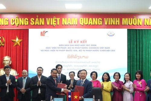 Học viện Tư pháp Việt Nam và Học viện Tư pháp Lào ký Bản ghi nhớ hợp tác