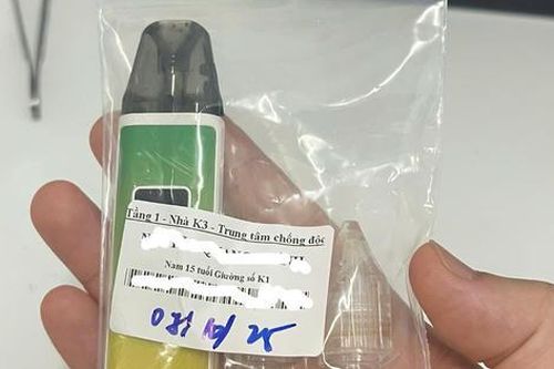 Thiếu niên 15 tuổi phải cấp cứu do hút thuốc lá điện tử chứa ma túy, tổn thương khó lường