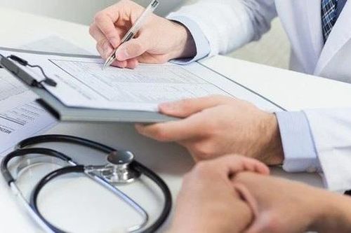 Phạt tù cựu giảng viên lừa đảo xin vào biên chế bệnh viện