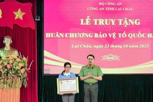 Truy tặng Huân chương Bảo vệ Tổ quốc hạng Ba cho cảnh sát giao thông hi sinh khi làm nhiệm vụ tại Lai Châu