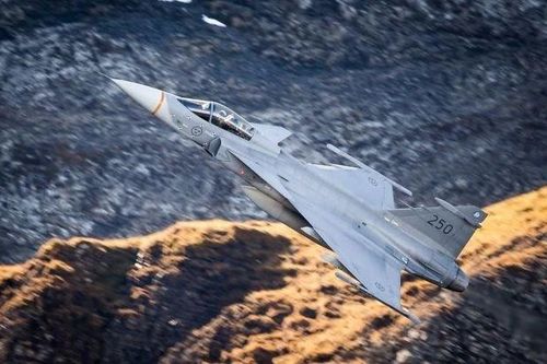 Ukraine có kế hoạch mua hàng trăm máy bay chiến đấu Gripen từ Thụy Điển