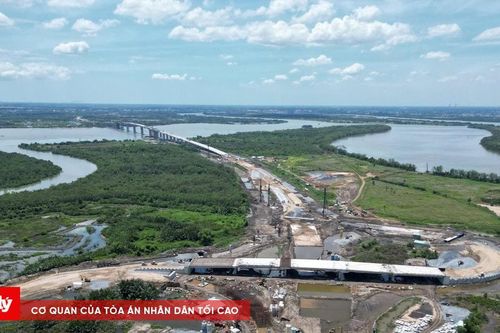 Nhánh A gói thầu XL1 Vành đai 3 TP. HCM bị xô lệch