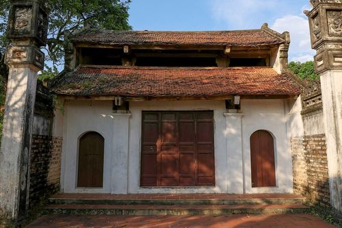 Ngôi đền hơn 300 năm tuổi và câu chuyện về người thầy nổi tiếng ở Phú Thọ