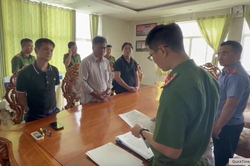 Khởi tố ba bị can 'Gây ô nhiễm môi trường' liên quan dự án Thủy cung Hòn Ngưu