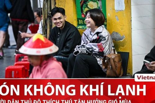 Người dân Thủ đô thích thú đón không khí lạnh đầu mùa