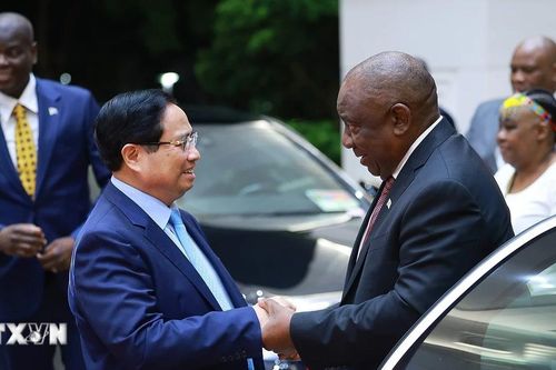 Thủ tướng Phạm Minh Chính hội kiến Tổng thống Nam Phi Matamela Cyril Ramaphosa
