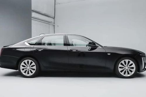 Đối thủ của Mercedes-Benz S-Class ra mắt, giá gần 1,1 tỷ đồng
