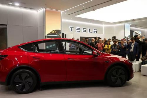 Tin nóng công nghệ 23/10: Tesla đạt doanh thu kỷ lục nhưng lợi nhuận vẫn giảm 30%