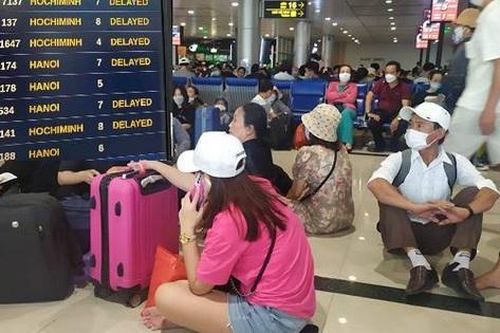 Gần 1/3 chuyến bay bị 'delay': Khi sự kiên nhẫn của hành khách dần cạn