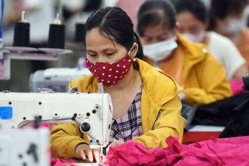 'The Big Stay' – Làn sóng người lao động Việt chọn ở lại thay vì nhảy việc